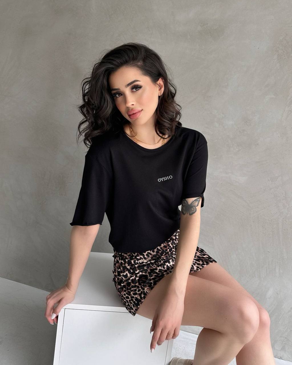 OYSHO T-SHIRT
